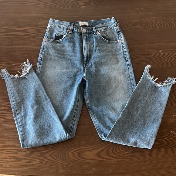 Citizens of Humanity Valerie High Rise Tapered Jean - Stirrups have been cut out - Picture 2 of 5